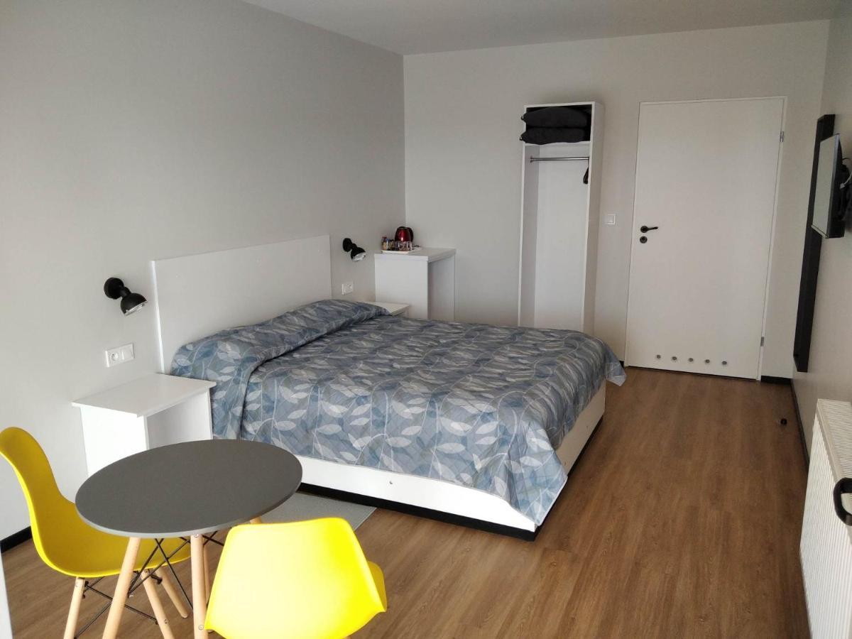 Motel Express Bogucin  Kültér fotó