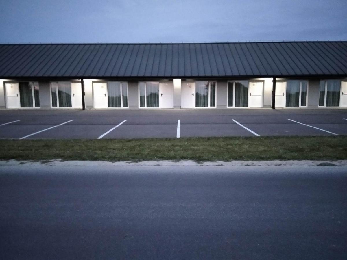 Motel Express Bogucin  Kültér fotó